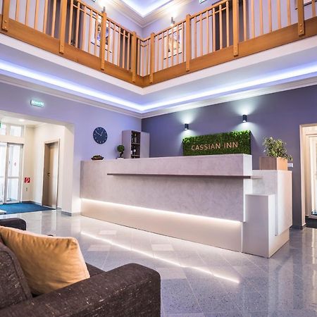 Cassian Inn Партизанске Екстериор снимка