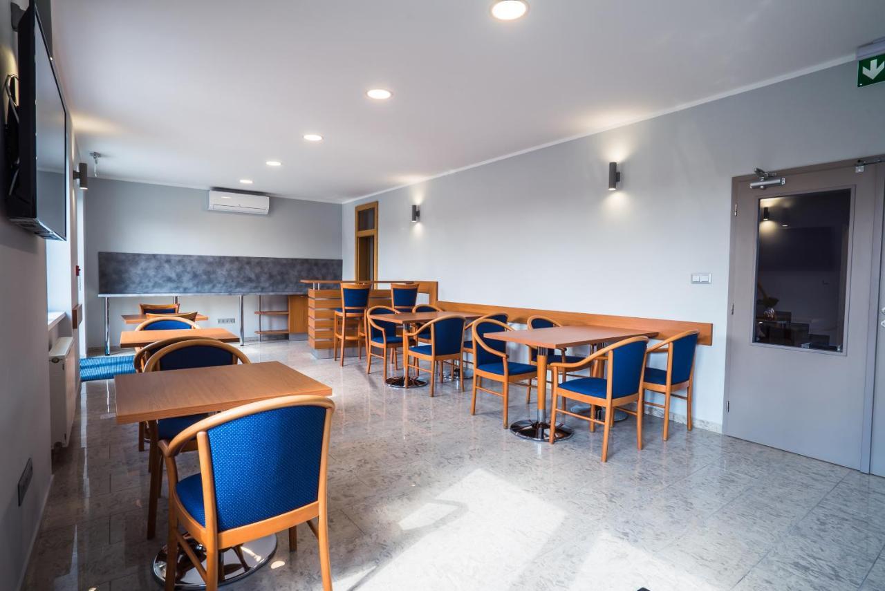 Cassian Inn Партизанске Екстериор снимка